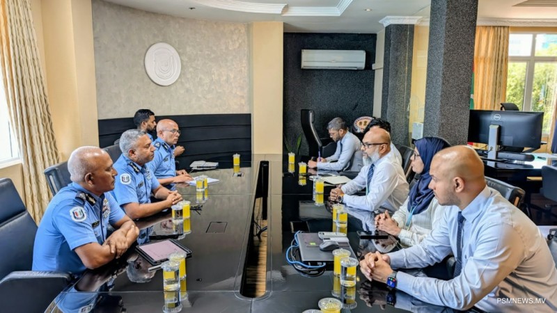 ކާރިސާތަކާއި ގުޅޭގޮތުން ފުލުހުންނަށް ތަމްރީނު ދިނުމަށް މަޝްވަރާކޮށްފި
