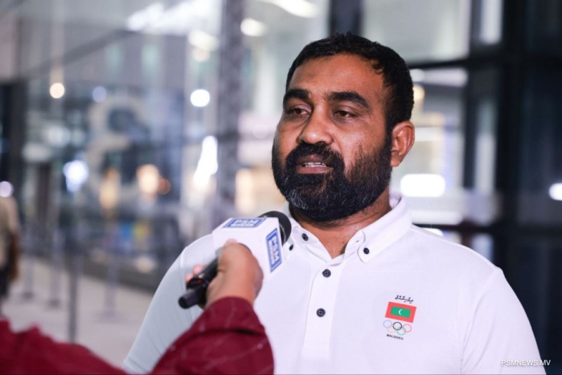 އަމާޒަކީ ޒުވާން ޝޫޓަރުން އުފެއްދުން: ކެޕްޓަން ސަލާމް