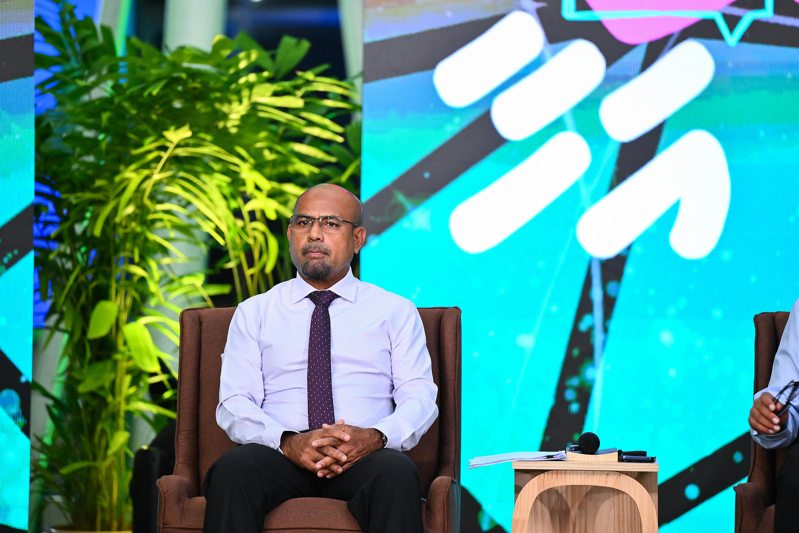 ސިފައިން ތިބީ ތައްޔާރީ ހާލަތުގައި، ނޮވެމްބަރު 3ގައި ދިން ފަދަ ހަމަލާއެއް ދެން ނުދެވޭނެ: ޑިފެންސް މިނިސްޓަރު