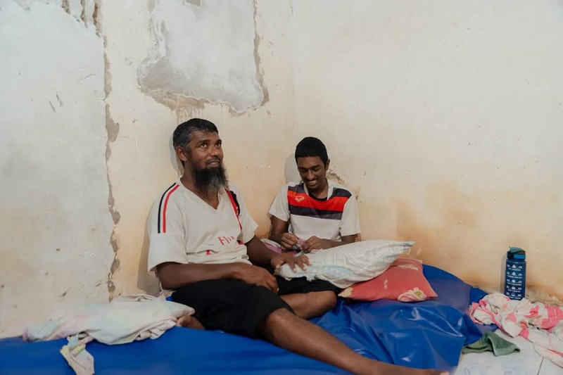 ފަޔާއާއި ލޯބިވާ ދަރިފުޅު ދޮންކަލޯއަށް ޓިކްޓޮކް ލައިވްއާއެކު މިލިއަނަކަށްވުރެ ގިނަ ރުފިޔާ