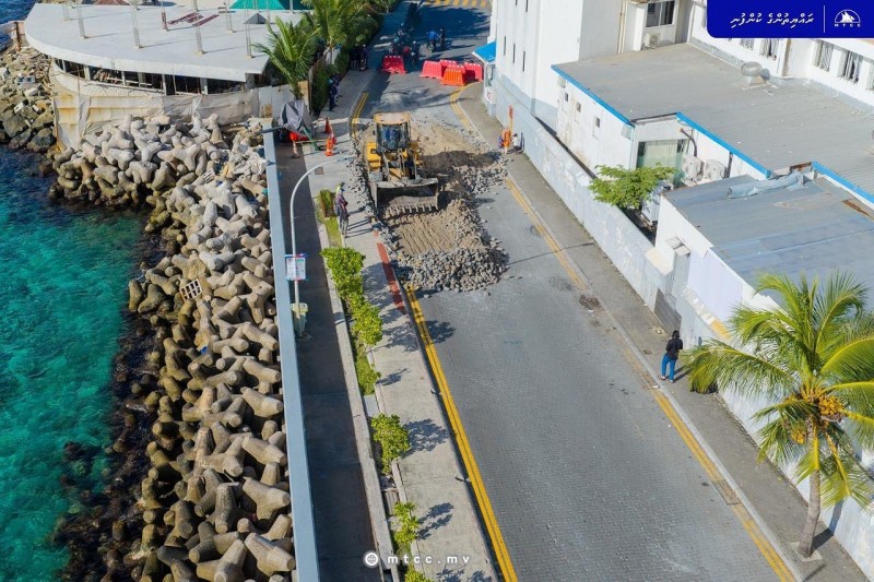ބޮޑުތަކުރުފާނު މަގުގެ ރަސްފަންނު ހިމެނޭ ސަރަހައްދުގައި މަސައްކަތް ފަށައިފި