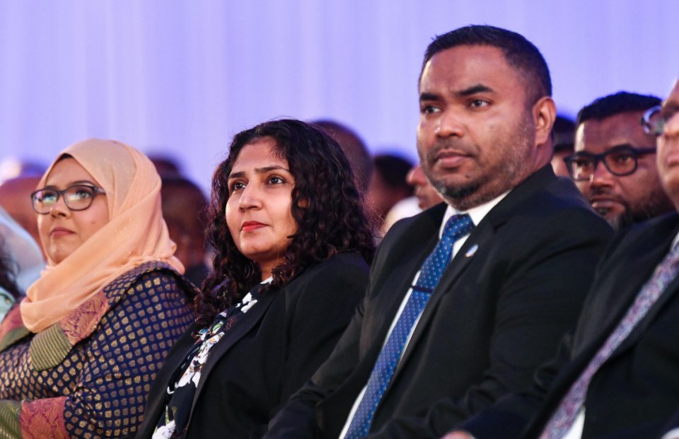 ނުފޫޒު ފޯރުވި ކަމަށް ބުނާ މައްސަލައިގައި ކުށެއް ނެތްކަމަށް ބުނެ، މަހާޒުގެ މައްސަލަ ފައިލްކޮށްފި