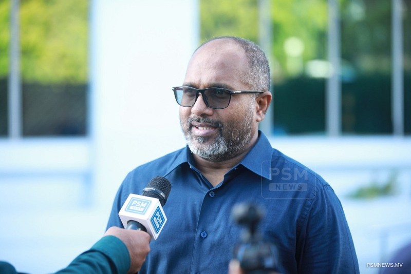 މިހާރު ވެސް 2،500އަށް ވުރެ ގިނަ ޕާސްޕޯޓުގެ ބެކްލޮގެއް އެބައޮތް، ފިލުވައިލަން ފަހެއްކަ ދުވަސް ނަގާނެ: އިޙްސާން