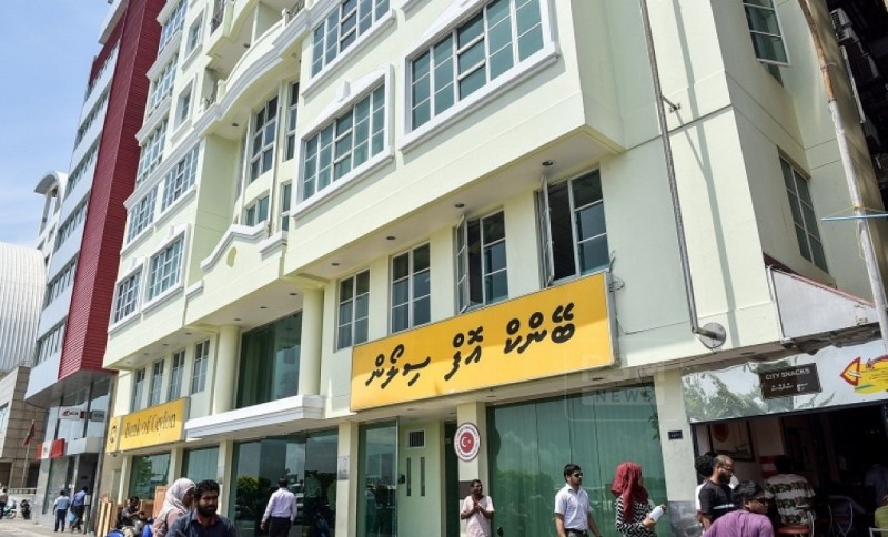ސިލޯނު ބޭންކުގެ ބޮޑު ވައްކަމުގެ ފަހަތުގައި ހުރި ދިވެހި މެނޭޖަރު ޖަލަށް