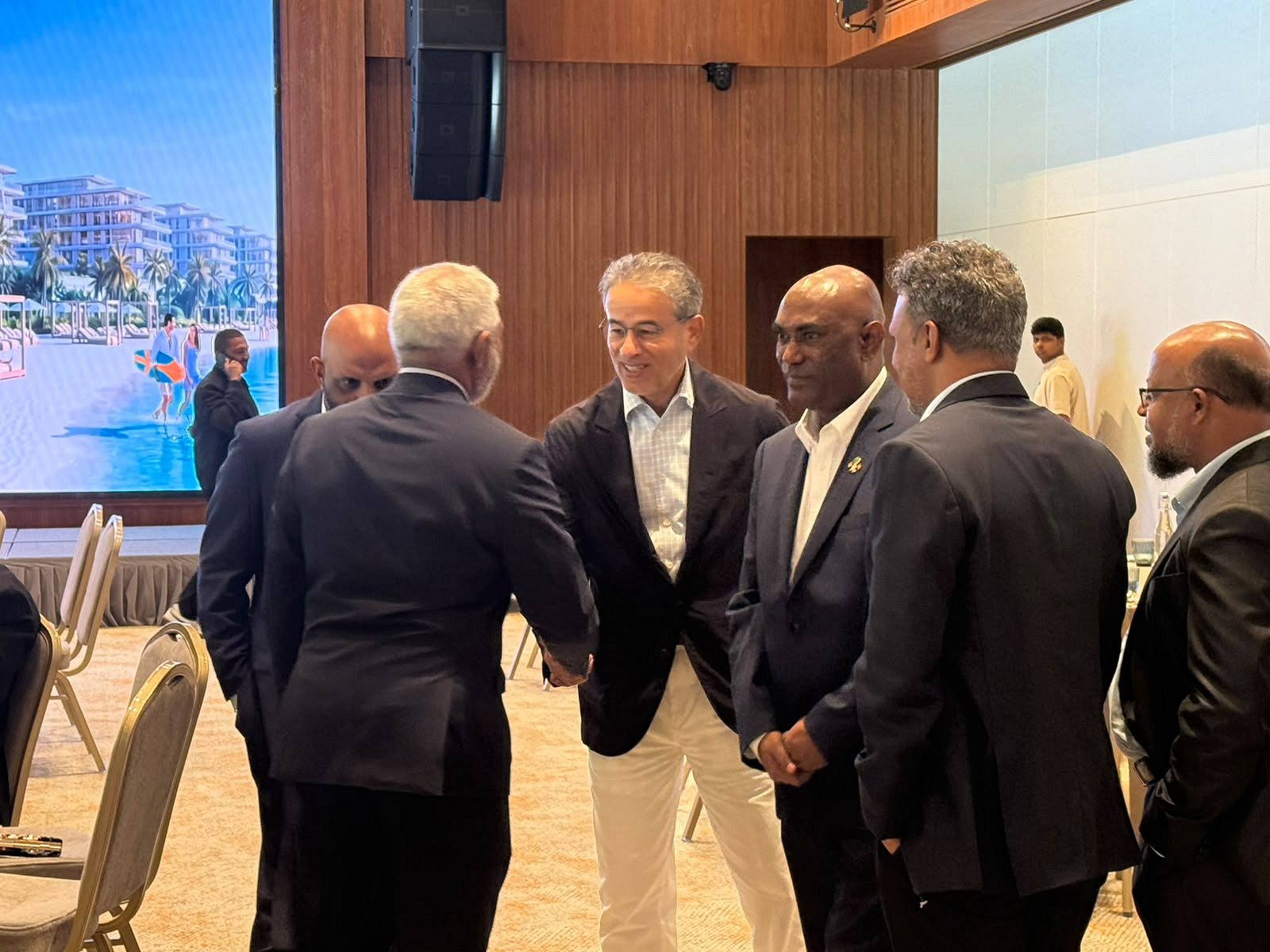 އަލާއްބާރު ދެއްވާ ޔަގީންކަން: މަޝްރޫއުގެ ފައިދާގައި ބައިވެރިވުމުގެ ފުރުސަތު ދިވެހި ވިޔަފާރިތަކަށް އޮންނާނެ