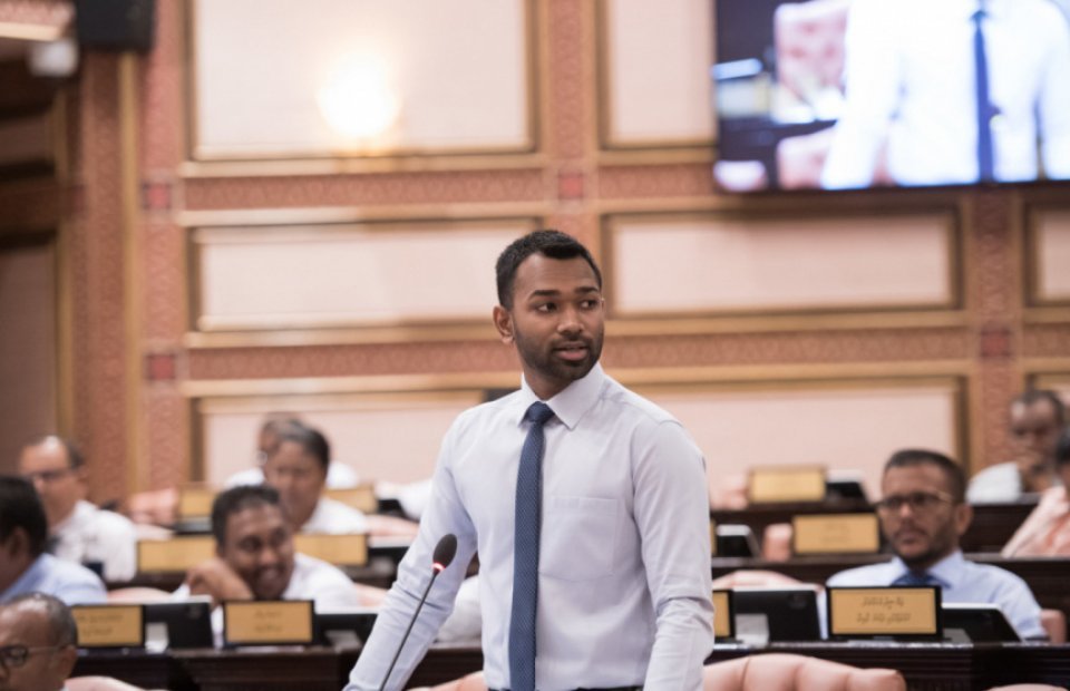 ކަމެއް ތަންފީޒު ނުކުރެވިގެން އުޅެނީ، ގާނޫނެއް ނެތިގެނެއް ނޫން: މީކައީލް