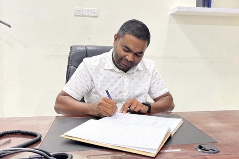 ތުހުމަތުތައް ކުރީ ބަޔަކު ވަކި ބޭނުމަކަށް، ނުހައްގުން މަގާމު ގެއްލުވާލަންކަން ސާބިތުވެއްޖެ: މަހާޒު