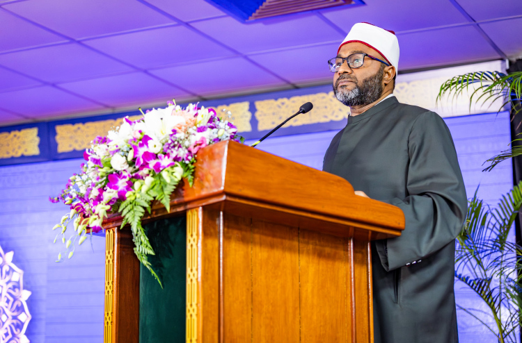 ރުގުޔާ ކުރުމުގެ ނަމުގައި މަހާނަތައް ކޮނުމަކީ ހަރާމްކަމެއް: ޝަހީމް
