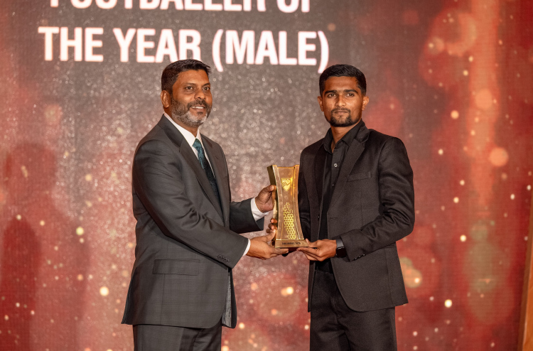 އެފްއޭއެމް އެވޯޑްސް: އެންމެ މޮޅު ކުޅުންތެރިންގެ އެވޯޑް އައިހަމް، ސާލިޔާ އަދި އިންމިއަށް