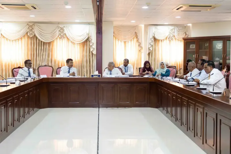 އޮޑިޓަރ ޖެނެރަލްގެ އޮފީހުން ހުށަހެޅި 133 މިލިއަން ރުފިޔާގެ ބަޖެޓު މާލިއްޔަތު ކޮމިޓީން ފާސްކޮށްފި