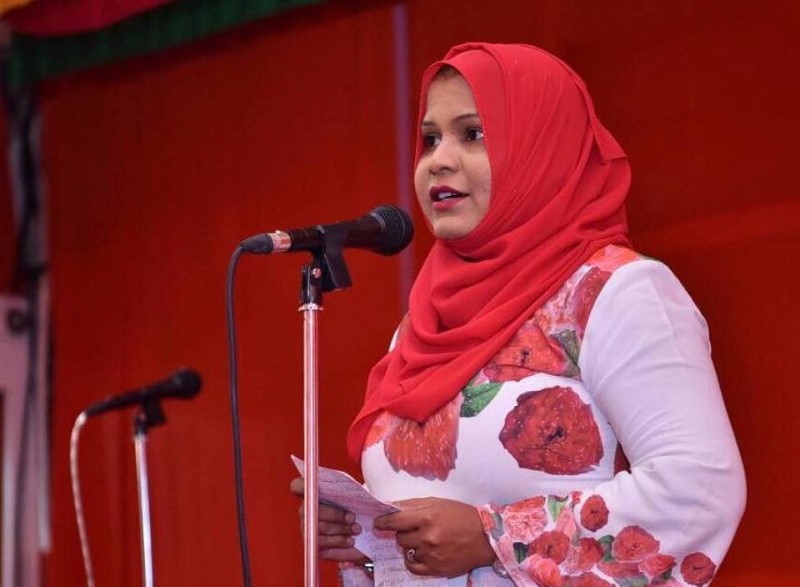 ކުރީގެ ފިލްމީތަރި އަދި ޑެޕިއުޓީ މިނިސްޓަރު ވަލީދާ، ބީއެމްއެލްއަށް ފައިސާ ދައްކަން ހުކުމްކޮށްފި