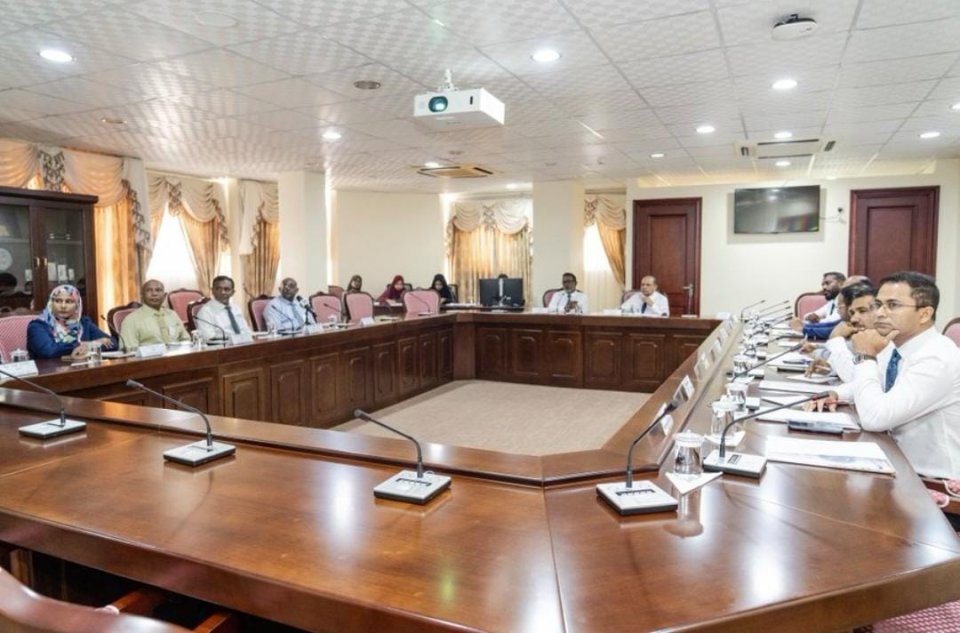 ސިވިލް ސަރވިސް މުވައްޒަފުން ނެގުމުގެ ނިޒާމު އޮންލައިން ކުރަނީ