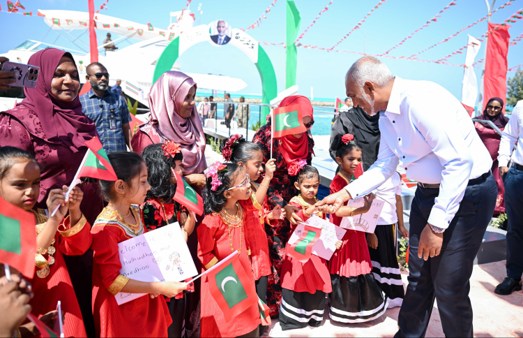 އަންހެންކުދިންނަކީ މުސްތަގުބަލުގެ ލީޑަރުންނަށް ހެދުމަށް ފުރުސަތު ހޯދައިދޭނަން: ރައީސް