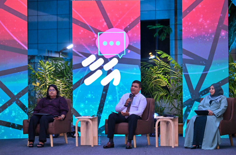 މިދިޔަ އަހަރާ އެއް އަދަދަކަށް މި އަހަރު ޓޫރިސްޓުން ގެނެވޭނެ: އަމީން