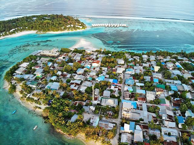 ގުރައިދޫގައި ހިންގި މާރާމާރީއެއްގައި ޒަޚަމްކޮށްލި މީހަކު ފަރުވާއަށް މާލެއަށް؛ އެކަކު ހައްޔަރުކޮށްފި