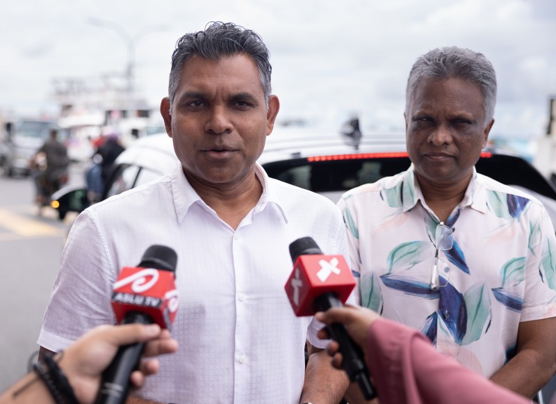 ފައިސަލާއި އާޒިމް، ސޯލިހާ ބައްދަލުކުރައްވައިފި: "ކުރިއަށް މިދަނީ ސޯލިހުގެ ފުރިހަމަ ތާއީދާއެކު"