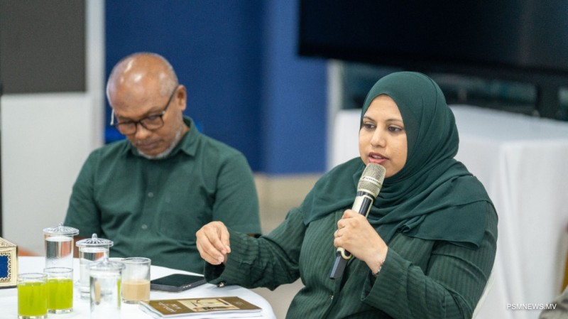 ލިޔުންތެރިކަމުގެ ފަންނު ކުރިއަރުވަން ހުރި ގޮންޖެހުންތަކާމެދު މަޝްވަރާކޮށްފި