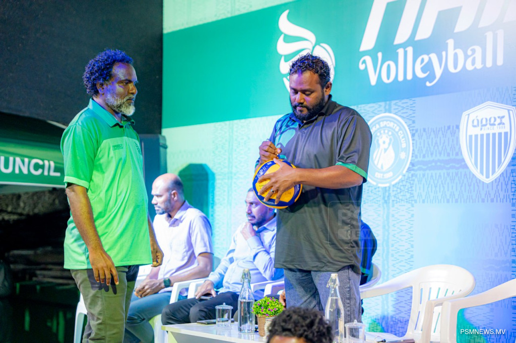 ނައިފަރު ކައުންސިލުގެ ނައިބޮލި ވޮލީބޯޅަ މުބާރާތް ފަށައިފި