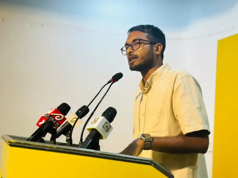 އިގްތިސާދީ އަނދަވަޅުން އަރައިގަންނަން ސަރުކާރުން އަތްބޭނީ ރިސޯޓު މުވައްޒަފުންގެ ޖީބަށް: އައިކް