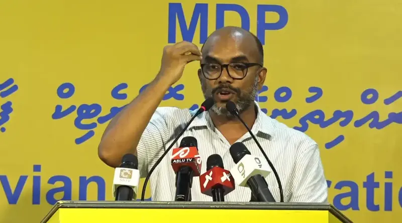 މިހާރު ރާއްޖެ މިއޮތީ އެންމެ ނުރައްކާތެރި ހާލަތުގައި، ފައްޓަރުބައި ވިއްކާލައިގެން ވެސް ސަރުކާރުގައި ތިބެން އެބޭފުޅުން ބޭނުންވާނެ: އަމީރު